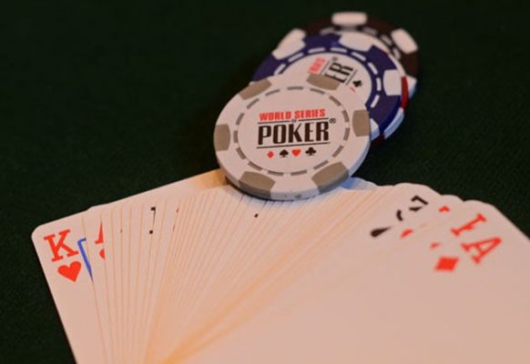 AA fold in poker